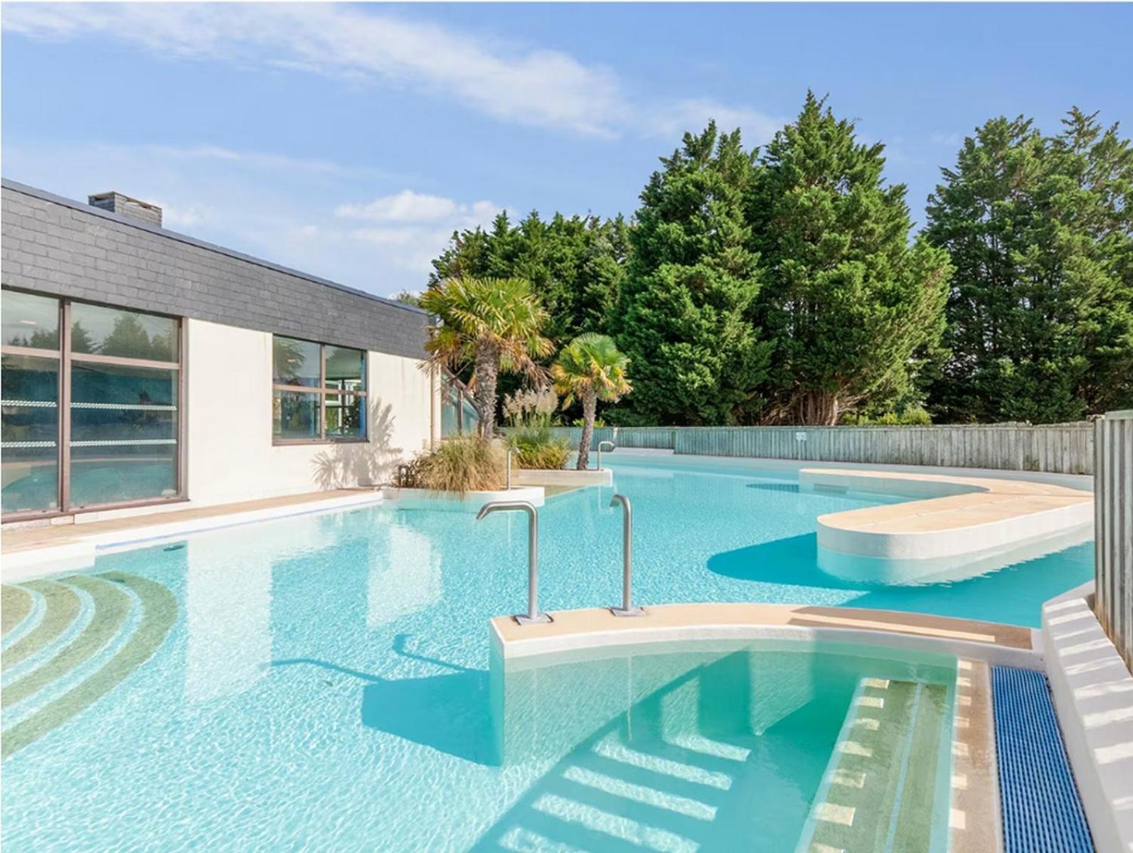 Cottage Dans Village Normandy Garden Pierre & Vacances Branville Exterior foto